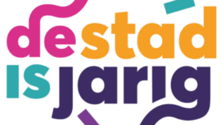 De stad is jarig: lezing de Eenhoorn