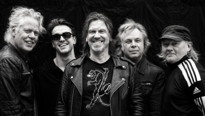 Golden Earring Undercover