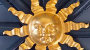 De Oosterkerk is Open! Met altijd een kleine boekenmarkt